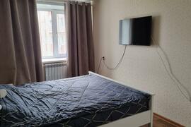 Квартира, 4 комнаты, 75.8 м²