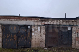 Гараж, > 30 м²