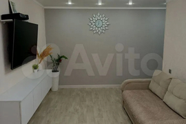 3-к. квартира, 60 м², 2/5 эт.