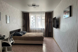 2-к. квартира, 75,2 м², 1/9 эт.