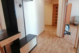 2-к. квартира, 58 м², 9/10 эт.