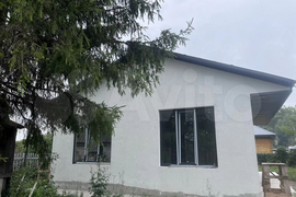 Дом 74 м² на участке 5 сот.