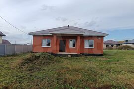 Дом 98,1 м² на участке 8 сот.