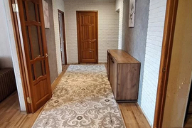 3-к. квартира, 99 м², 5/5 эт.