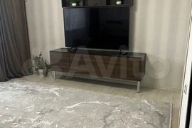 2-к. квартира, 65 м², 5/5 эт.