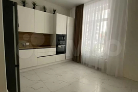 2-к. квартира, 64 м², 1/25 эт.