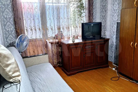 1-к. квартира, 310 м², 5/5 эт.