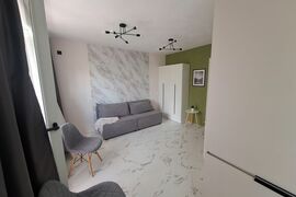 2-к. квартира, 47 м², 5/5 эт.