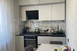 1-к. квартира, 40,3 м², 3/9 эт.