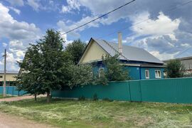 Дом в Башкортостан, Стерлибашевский сельсовет, с. Стерлибашево ул. Школьная, 61 (62 м²)