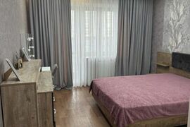 Продается 2-комн. квартира, 75 м²
Расположение
